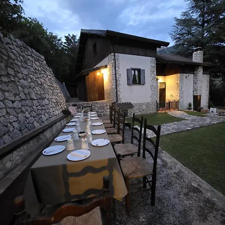 Aia Dell'orso Chalet